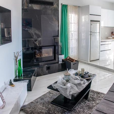 شقة Casa Di Gio كالامباكا المظهر الخارجي الصورة